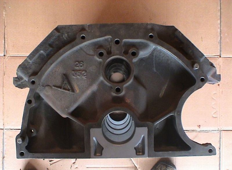 Ford FE C6ME-A Motorblock Rückseite und Getriebeflansch