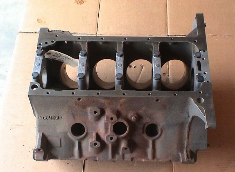 Ford FE C6ME-A Kurbelgehäuse und Hauptlagergasse